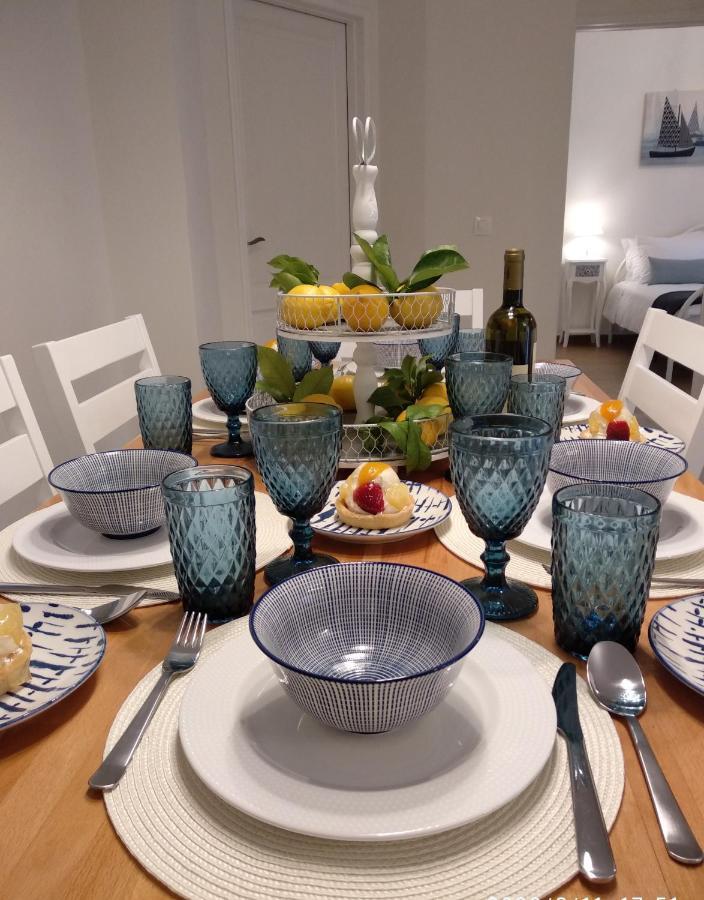 The Bluehouse - Spacious Top Floor Flat With Parking, By Mon Repos Beach Corfu  Екстериор снимка